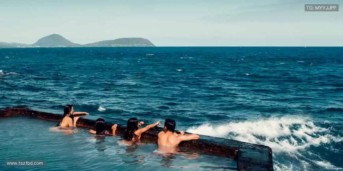 🎯 独家周边,把热爱穿在身上,刻进生活!✨